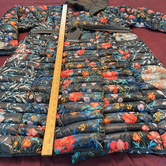 Johnny Was L Black and Red floral reversible car coat Jacket snaps pockets hood - Picture 9 of 12